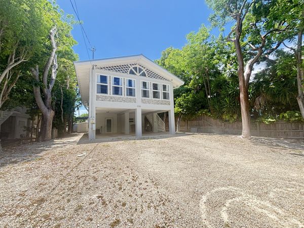 1033 Valencia Road, KEY LARGO, FL 33037