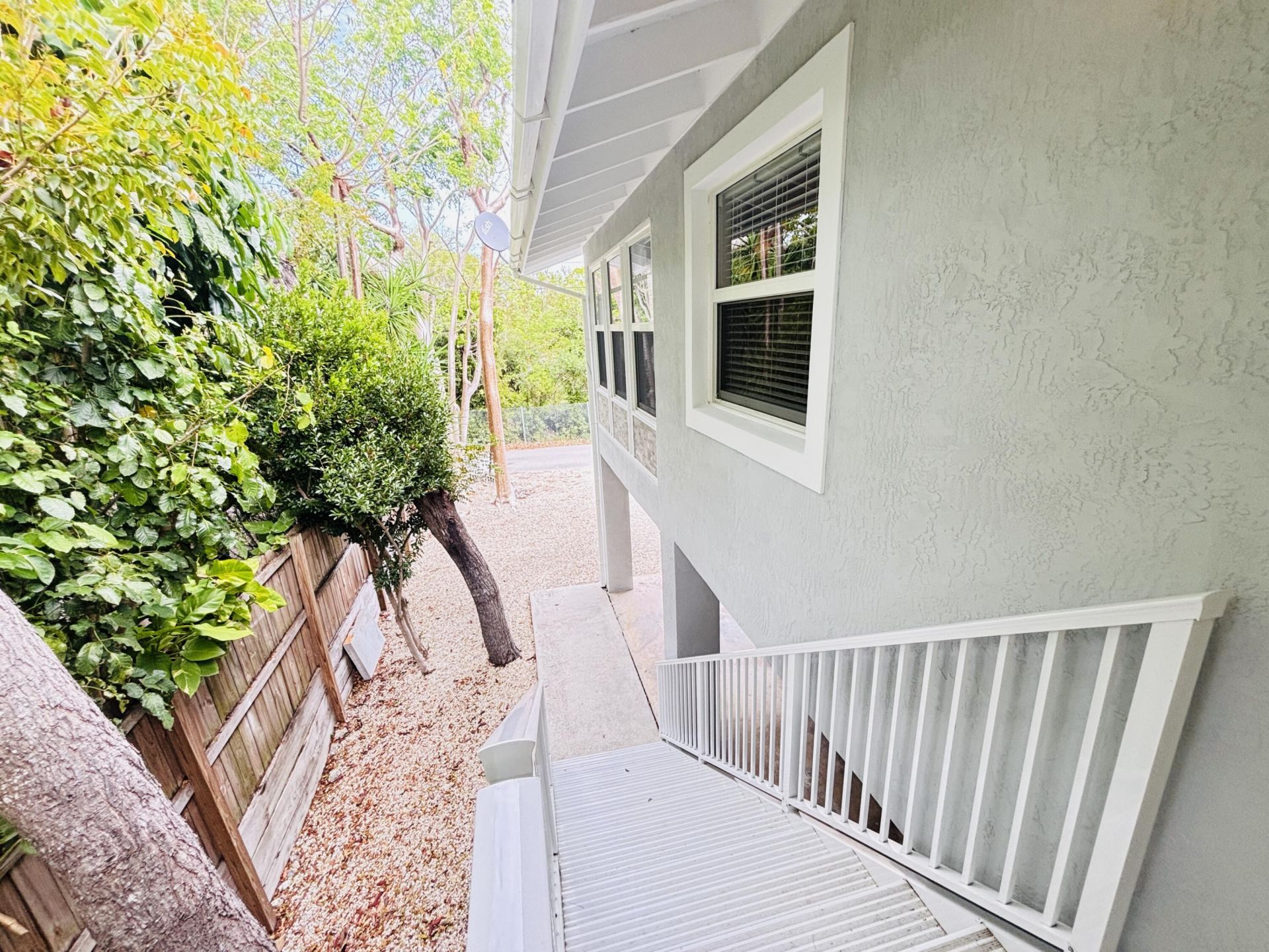 1033 Valencia Road, Key Largo, FL 33037 Photo