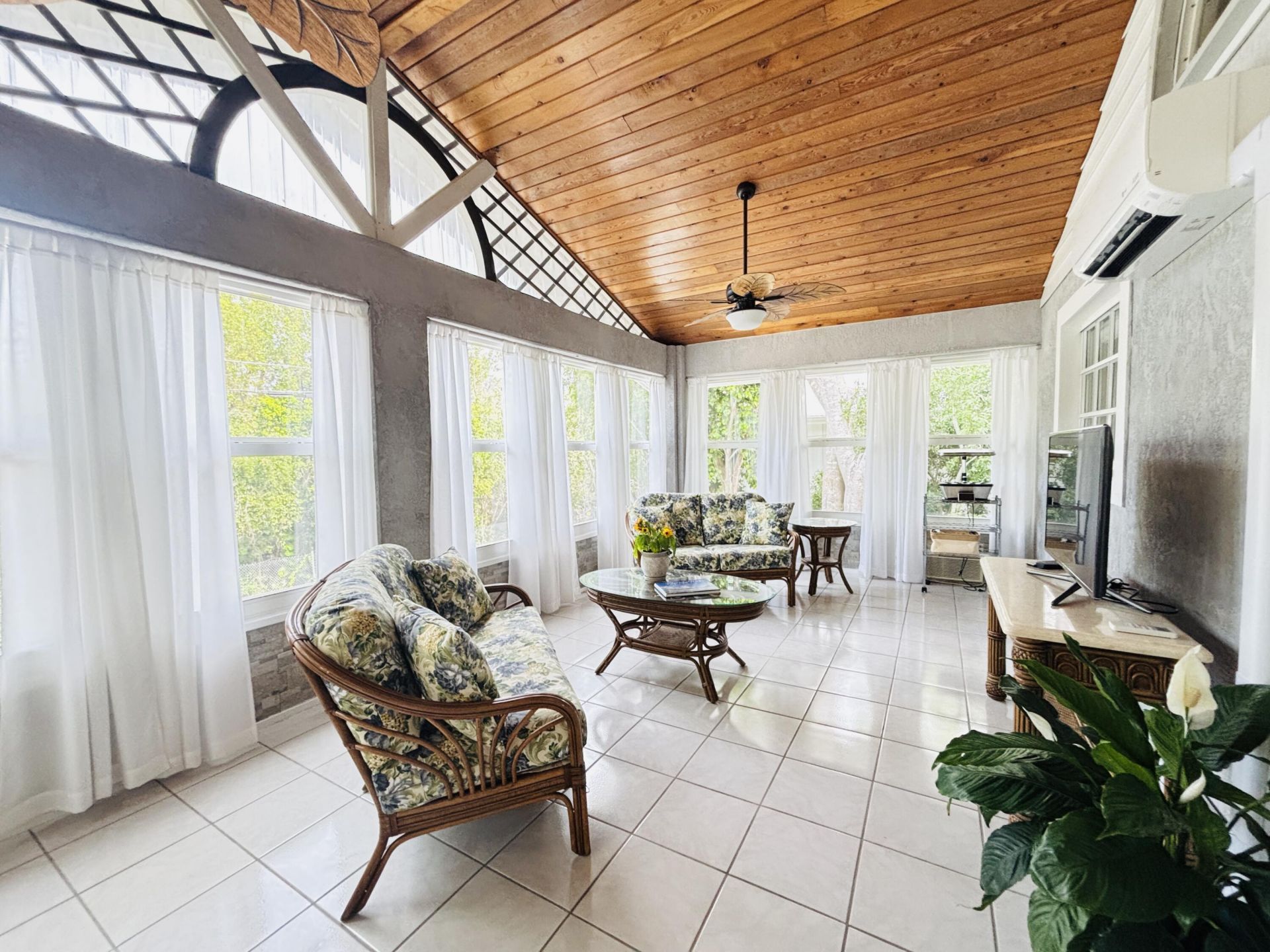 1033 Valencia Road, Key Largo, FL 33037 Photo