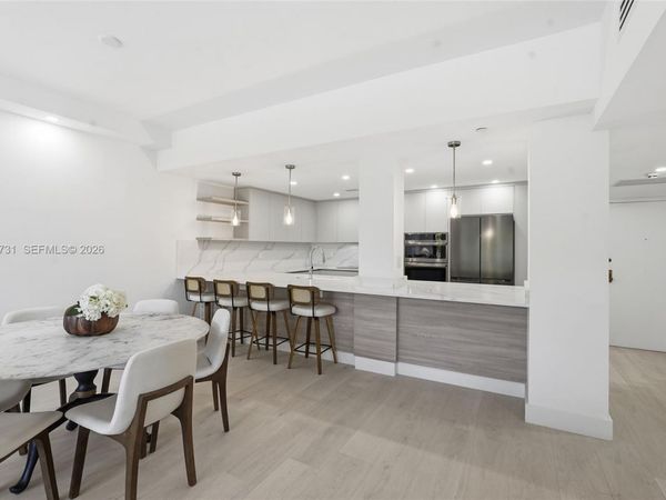 251 Crandon Blvd , Unit 202, Key Biscayne, FL 33149