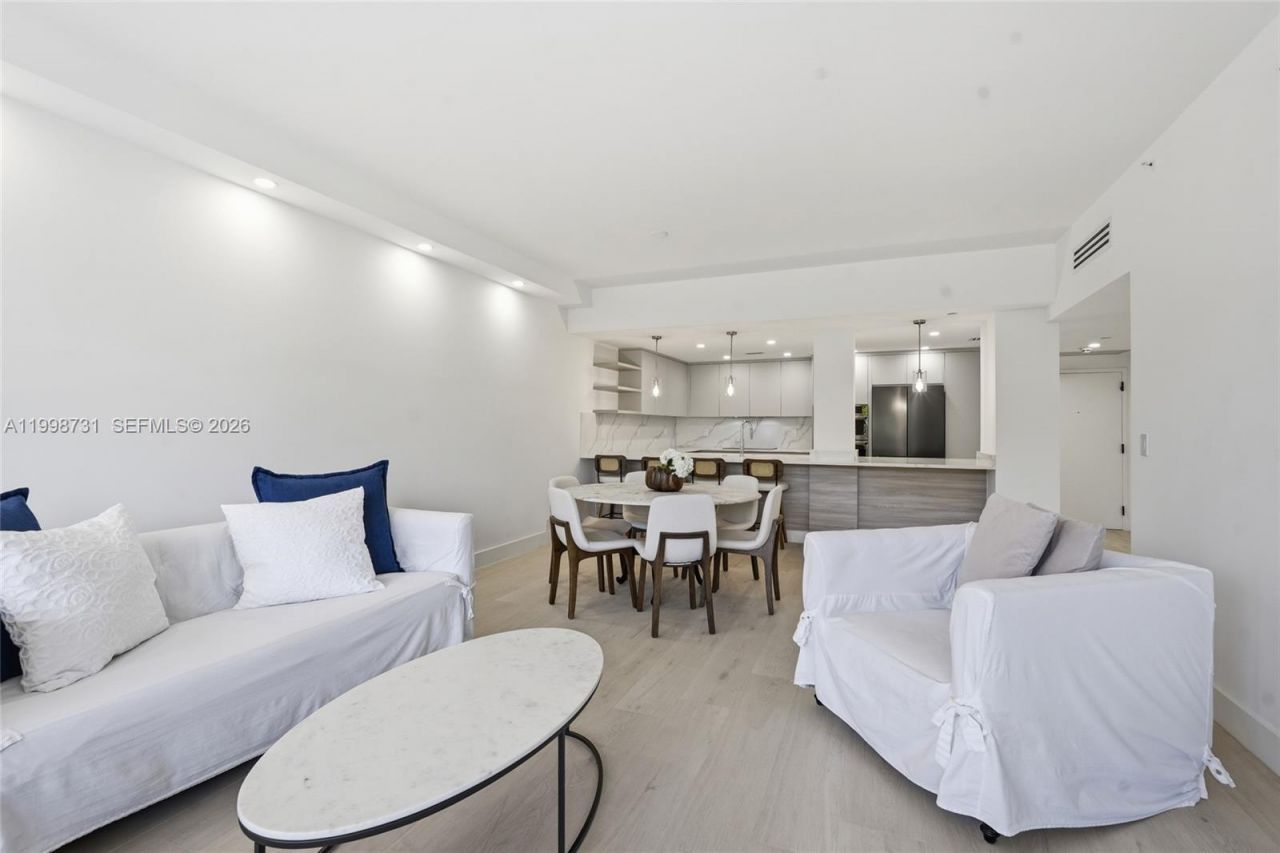 251 Crandon Blvd , Unit 202, Key Biscayne, FL 33149 Photo