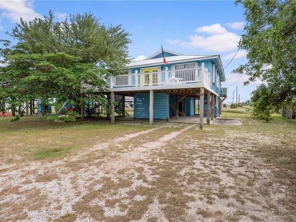 2005 Cadillac Avenue, Dauphin Island, AL 36528
