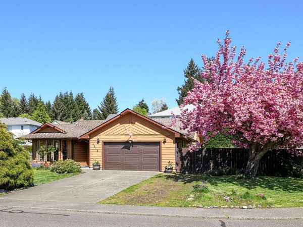 4648 Valecourt Cres , Courtenay, BC V9N 7W6