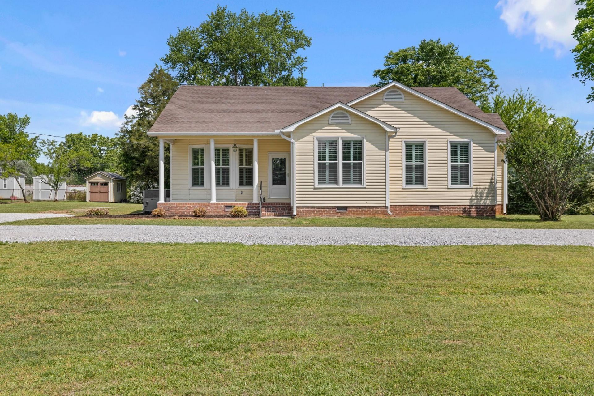 49 Co Rd 324, Florence, AL 35634 Main Photo