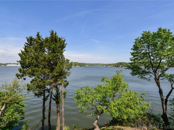 56 Copper Ridge Drive, Unit 1A, Lake Ozark, MO 65049