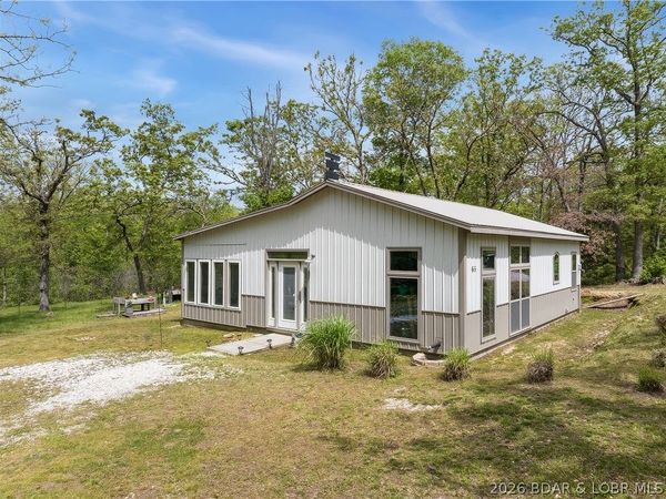 65 Log Cabin Road, Macks Creek, MO 65786