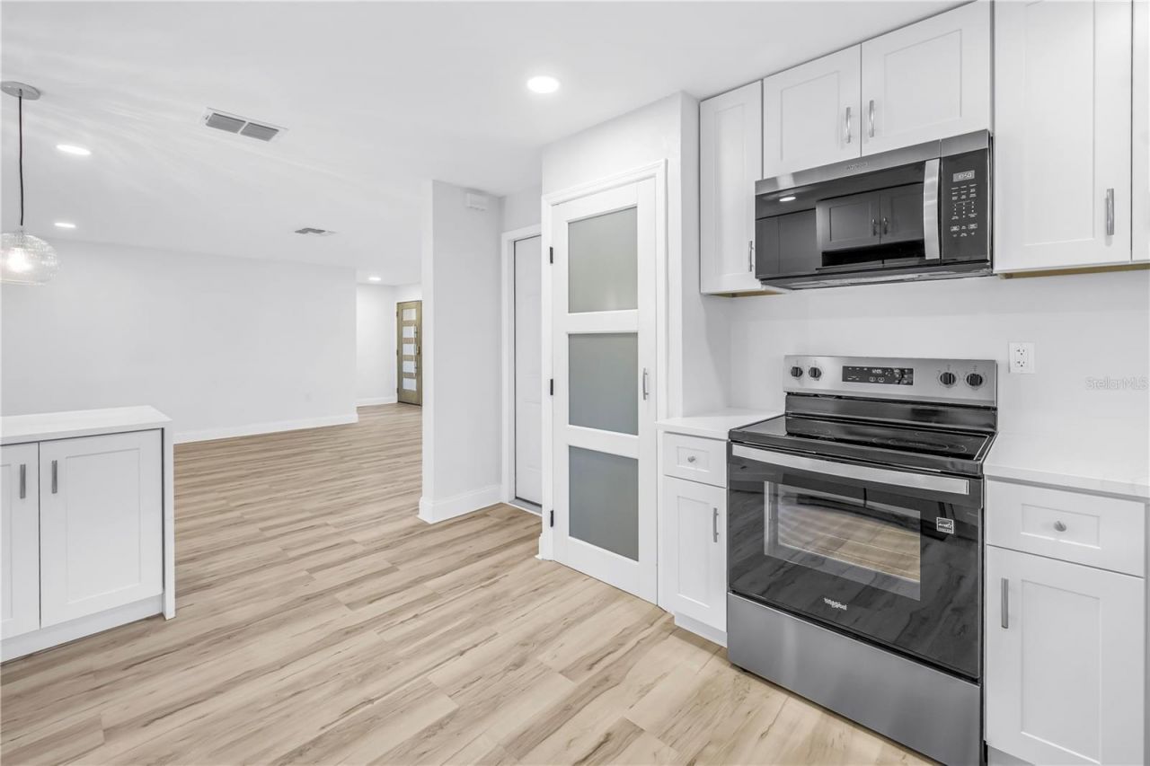 2161 NE Hillwood Court, Clearwater, FL 33763 Photo