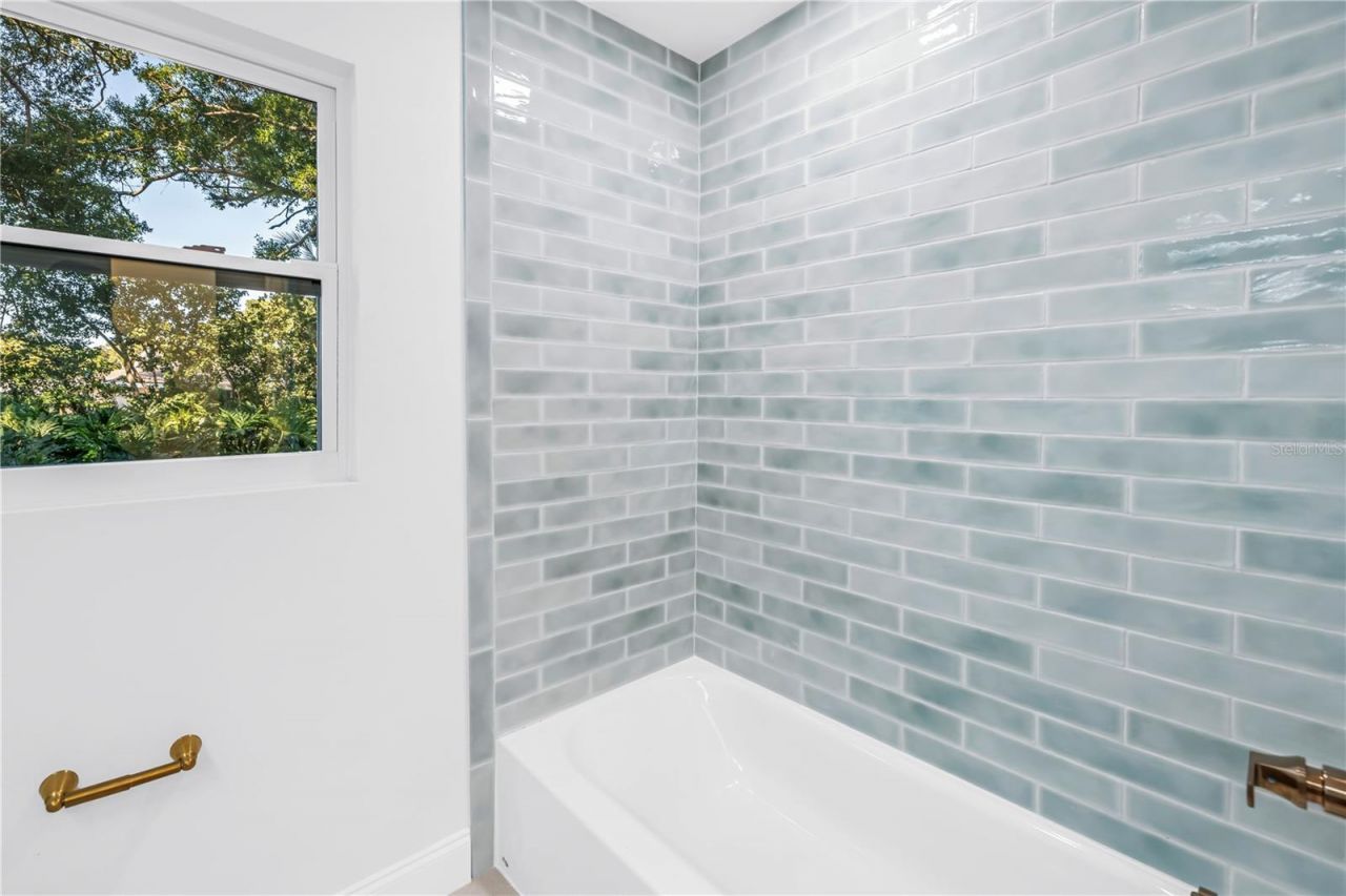 2161 NE Hillwood Court, Clearwater, FL 33763 Photo