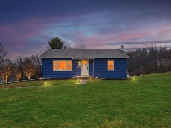 19 Reservoir Avenue , Unionville, NY 10988