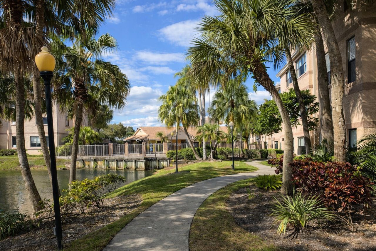 2926 S University Drive, Unit 6302, Davie, FL 33328 Photo