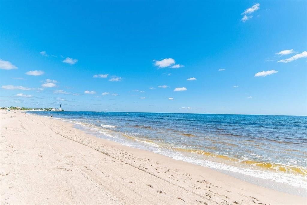 2501 NE 12th Street, Pompano Beach, FL 33062 Photo