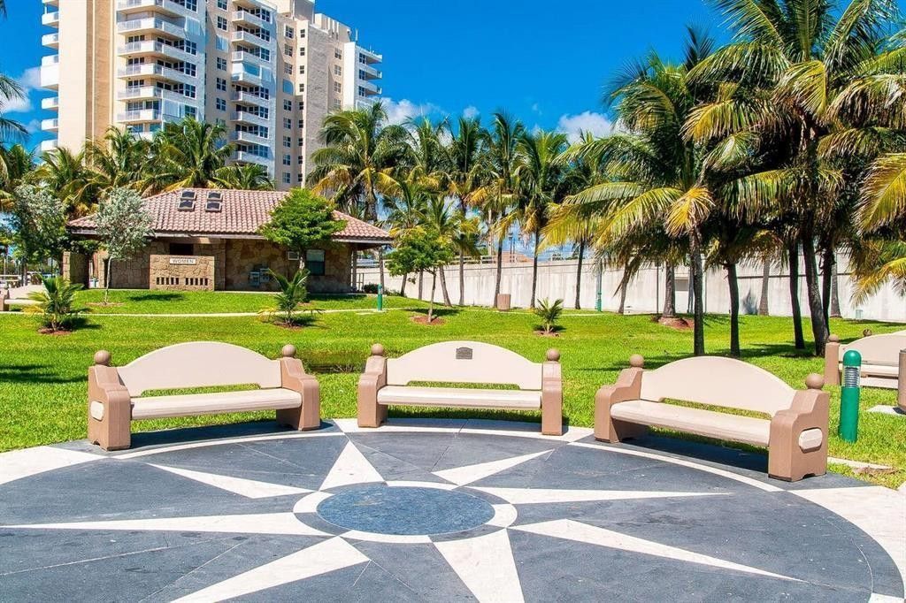 2501 NE 12th Street, Pompano Beach, FL 33062 Photo