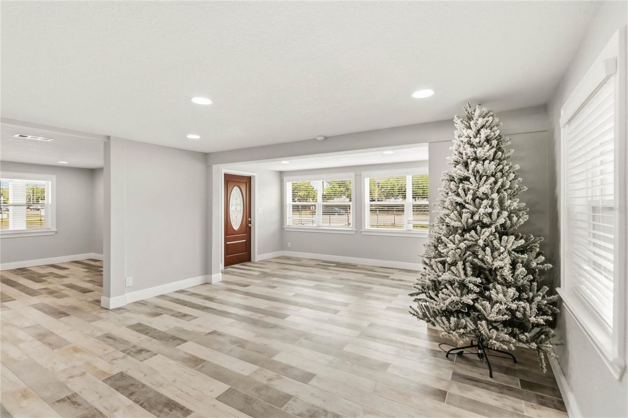 4116 S Goldenrod Road , Orlando, FL 32822 Photo