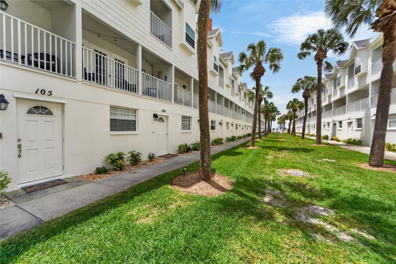 17960 Gulf Boulevard , Unit 106, Redington Shores, FL 33708 Photo