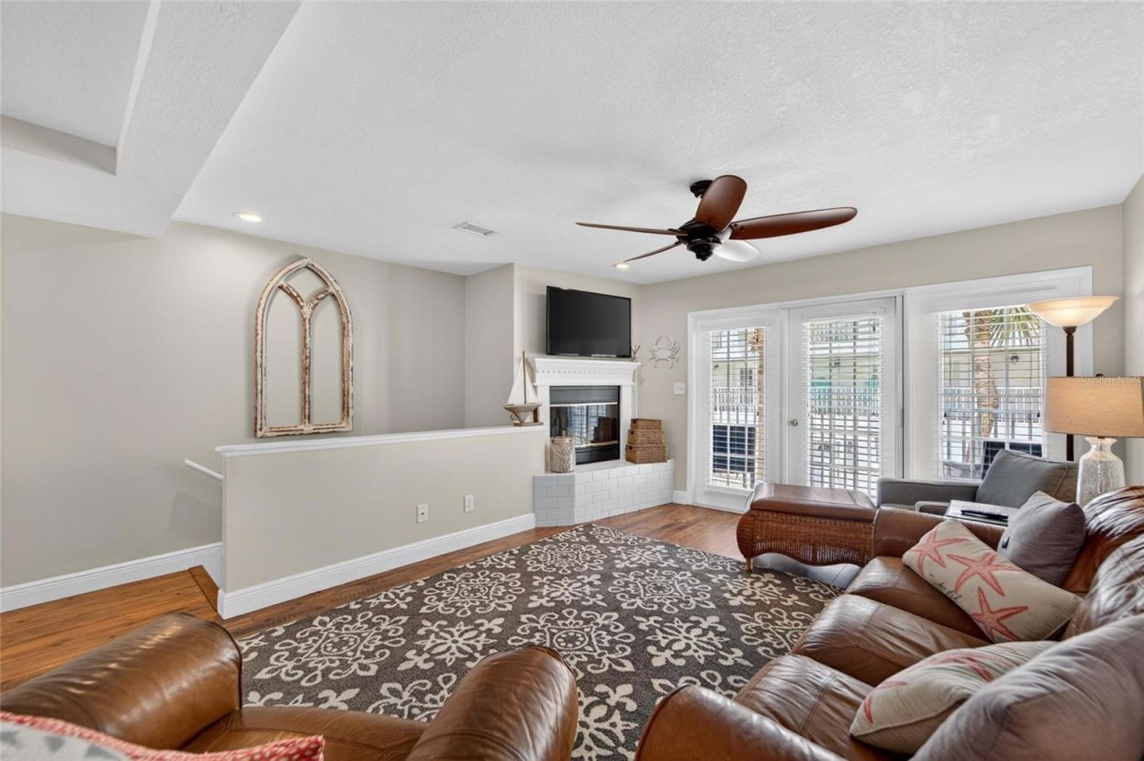17960 Gulf Boulevard , Unit 106, Redington Shores, FL 33708 Photo