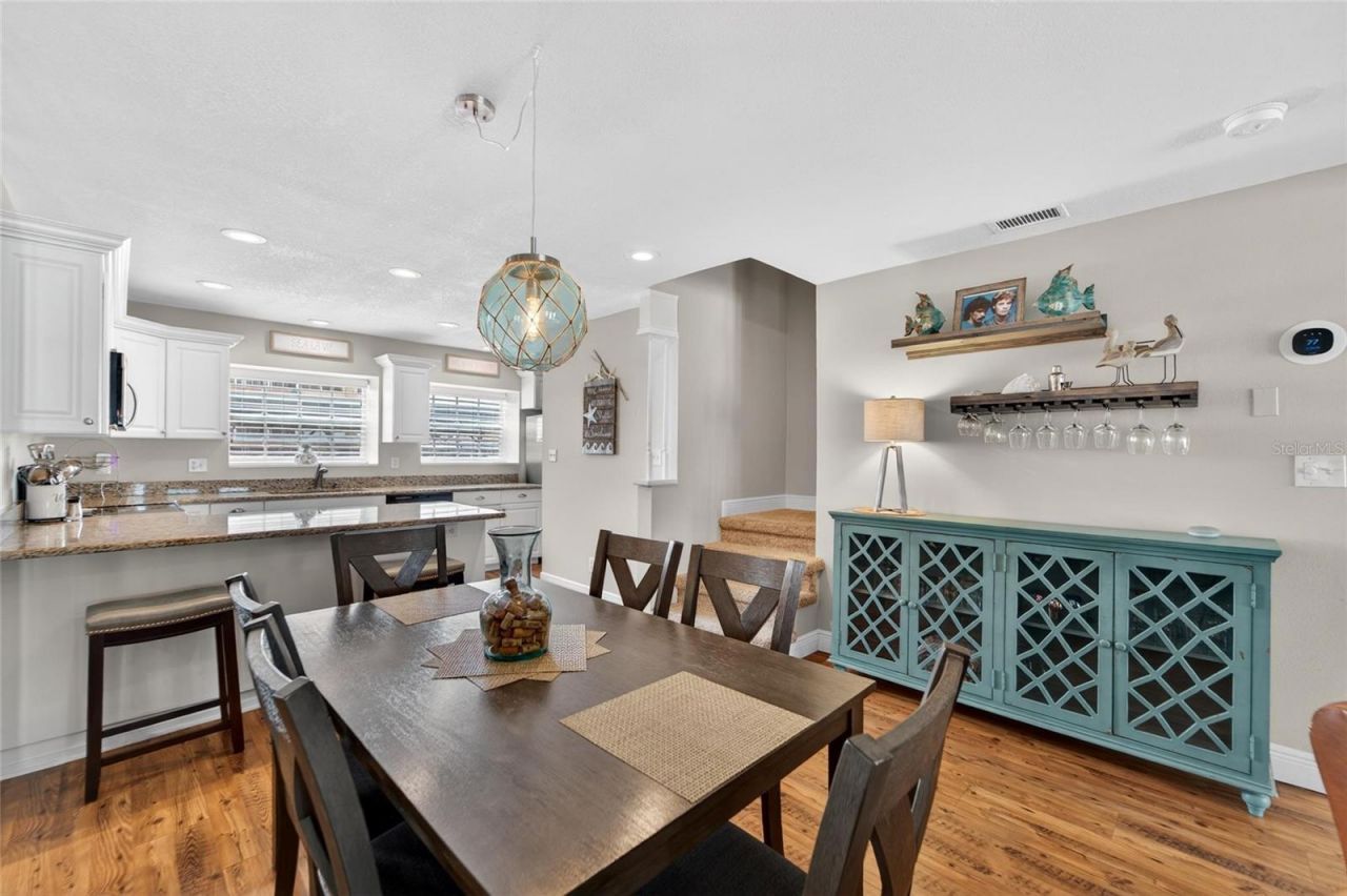 17960 Gulf Boulevard , Unit 106, Redington Shores, FL 33708 Photo