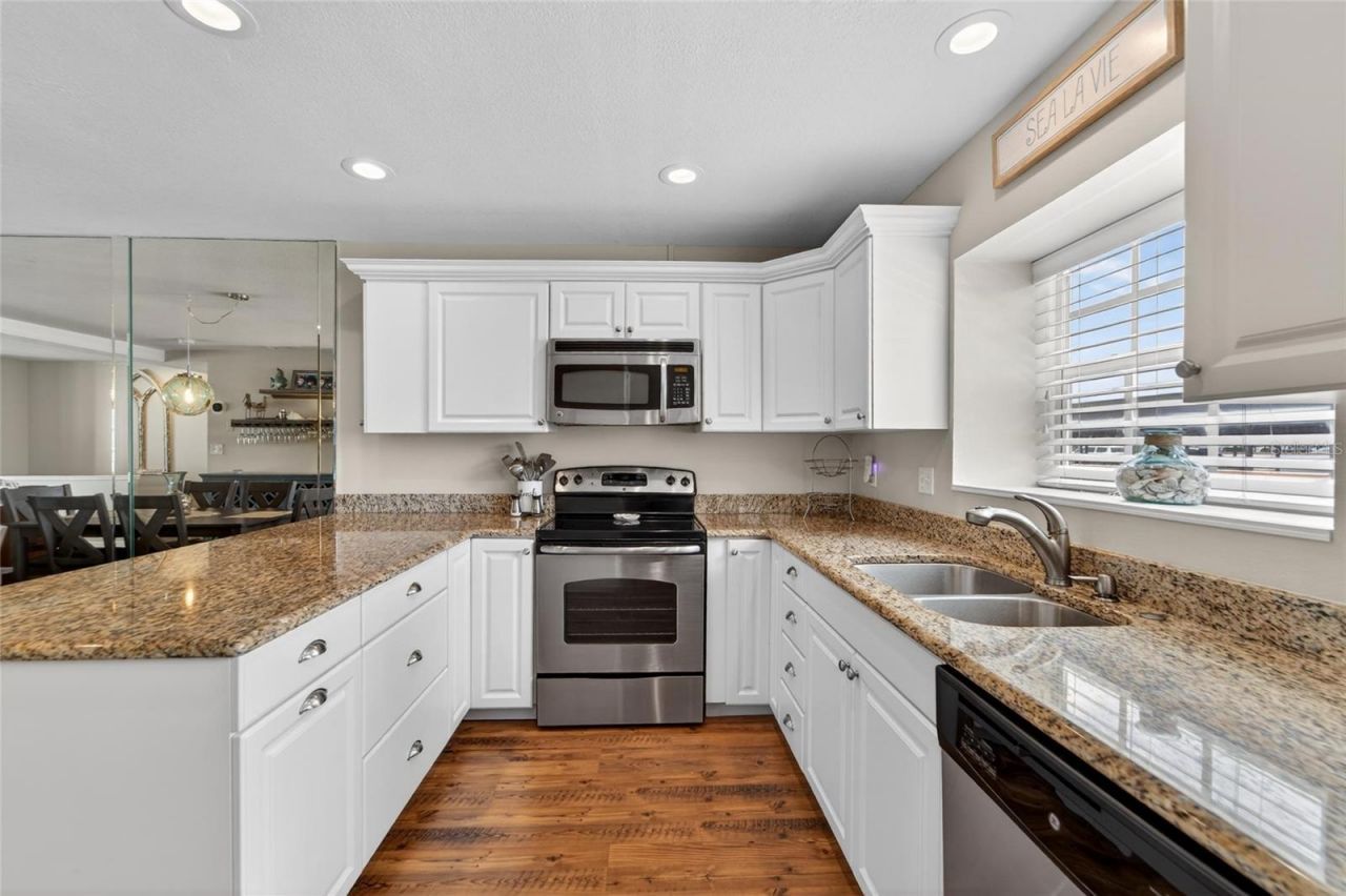 17960 Gulf Boulevard , Unit 106, Redington Shores, FL 33708 Photo