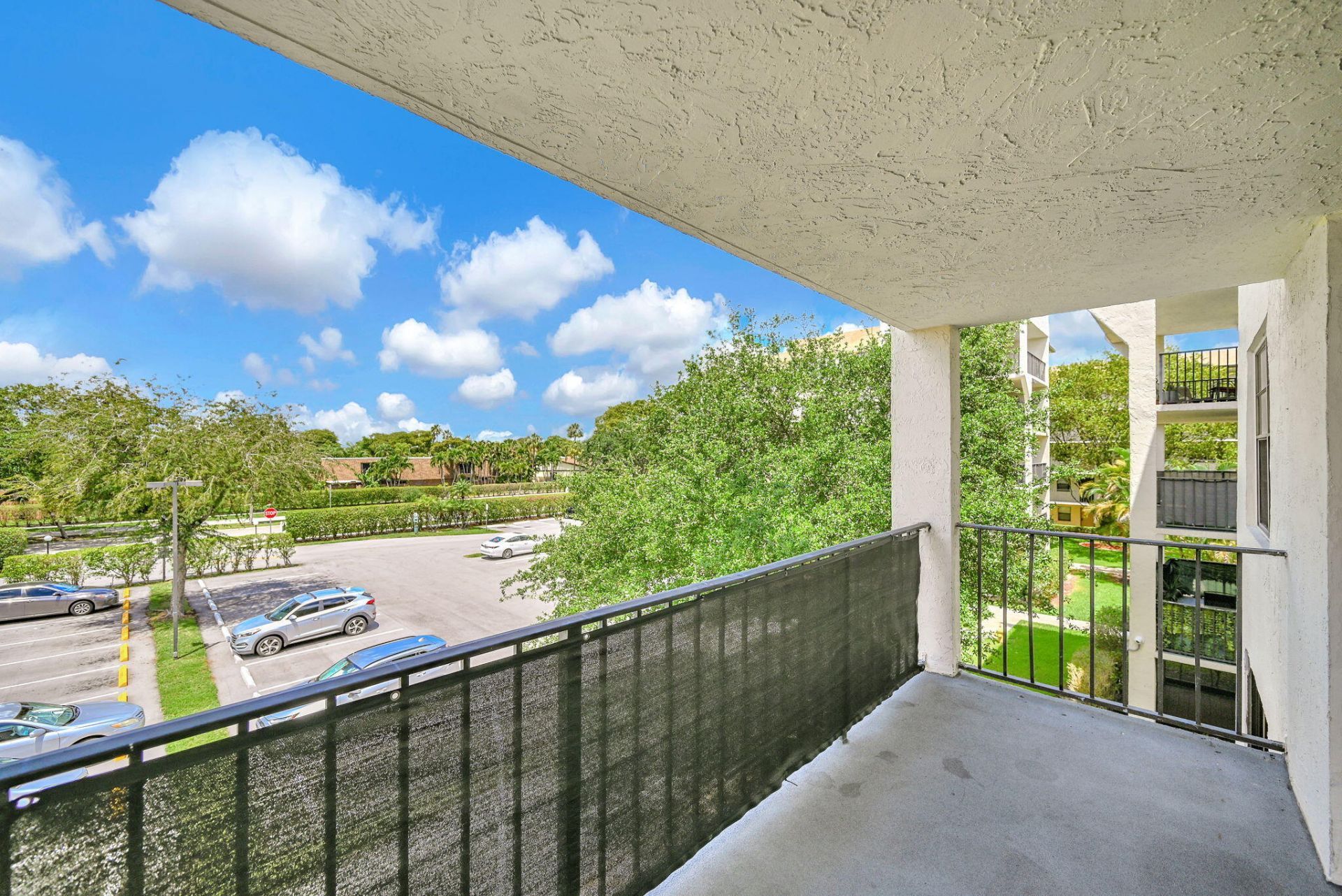6190 Woodlands Boulevard, Unit 312, Tamarac, FL 33319 Photo