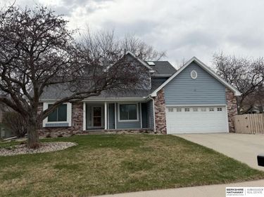 2720 N 153rd Avenue , Omaha, NE 68116