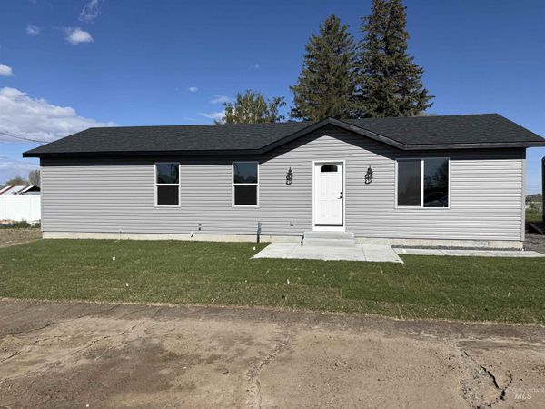 610 E 6th Ave., Unit Lot 5 Blk , Wendell, ID 83355