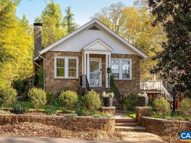 2642 JEFFERSON PARK CIR, Charlottesville, VA 22903