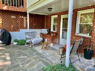 714 LYONS AVE , Charlottesville, VA 22902