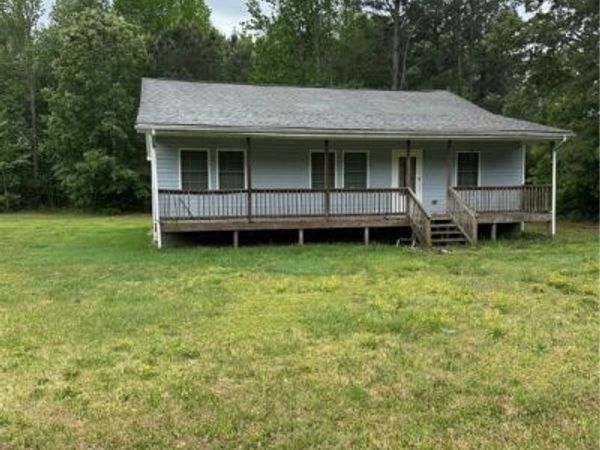 4026 Davis Street , Emporia, VA 23847