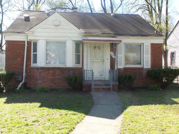 18447 Fielding Street, Detroit, MI 48219