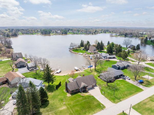 3757 Lake Lapeer Drive, Metamora, MI 48455