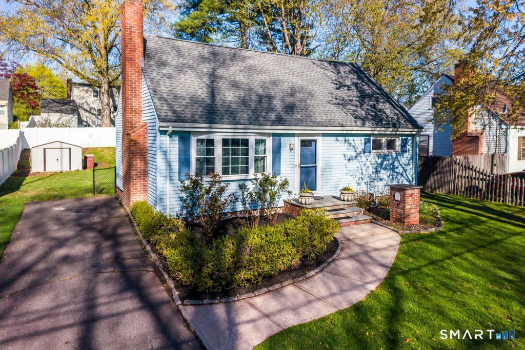 37 Lewis, West Hartford, CT 06107 Main Photo