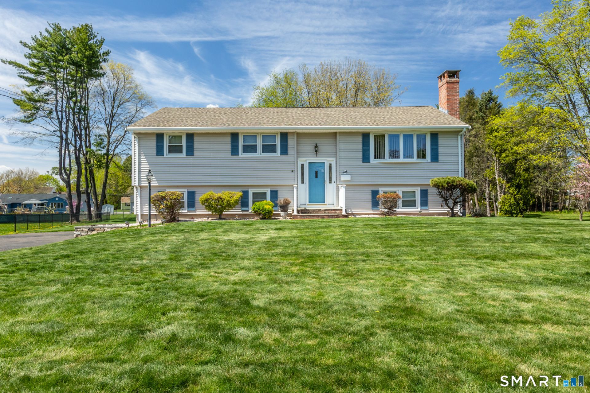 35 Puritan, Newington, CT 06111 Main Photo