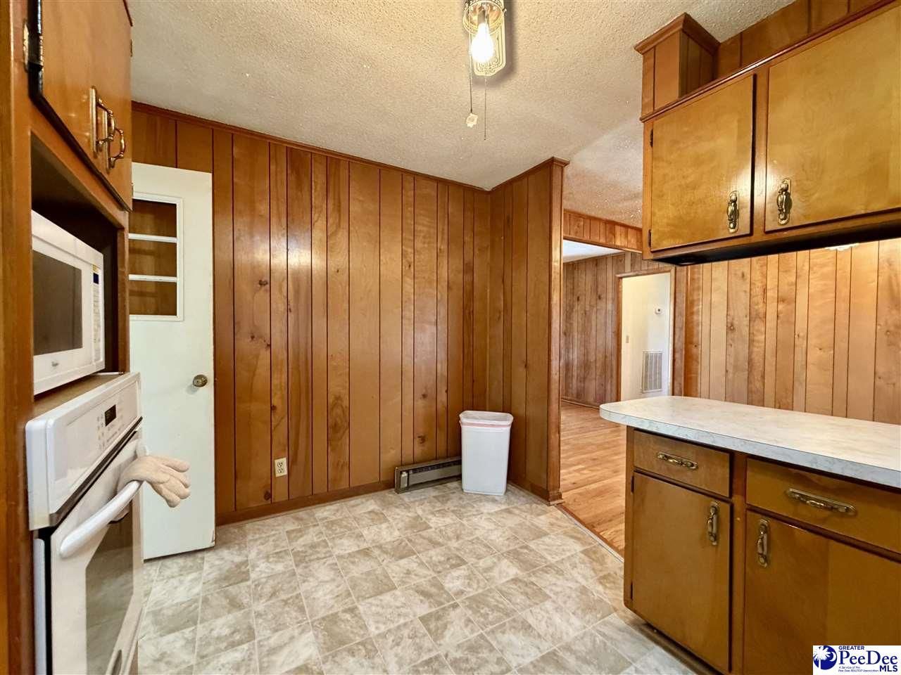 1115 N 4th Avenue Photo 12