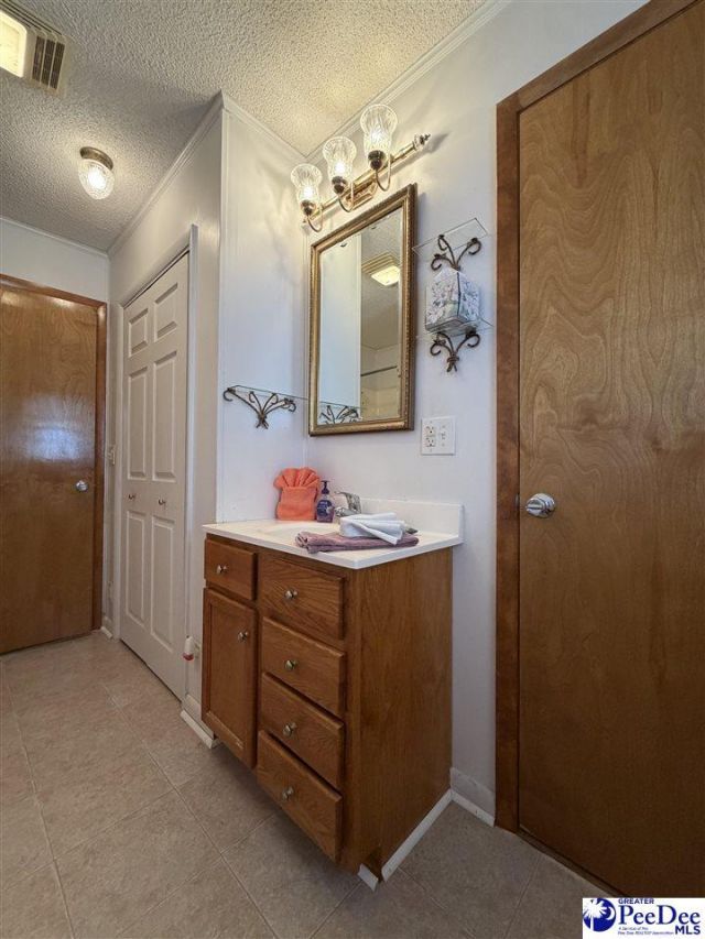 1115 N 4th Avenue Photo 30