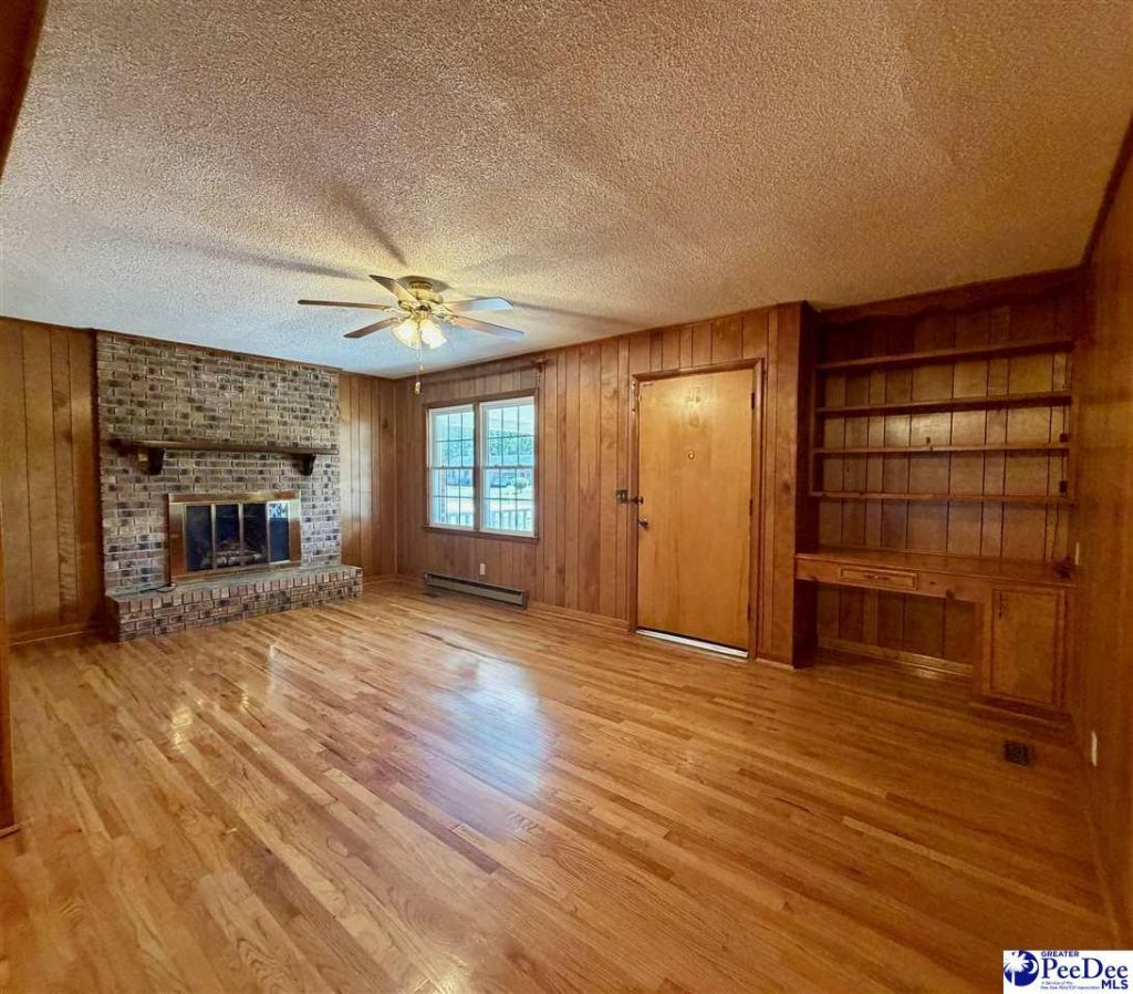 1115 N 4th Avenue Photo 4