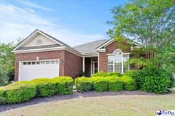 2151 Woodmore Circle photo 4