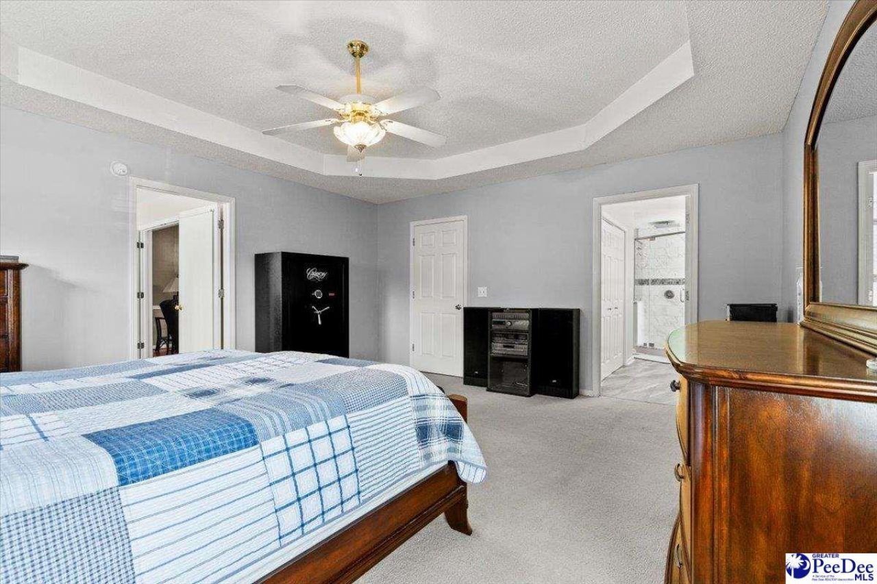 2151 Woodmore Circle Photo 24