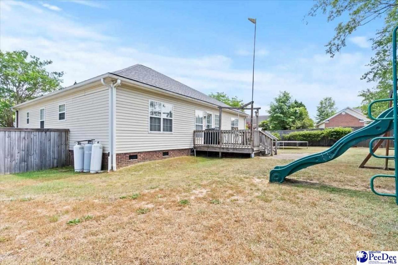 2151 Woodmore Circle Photo 37