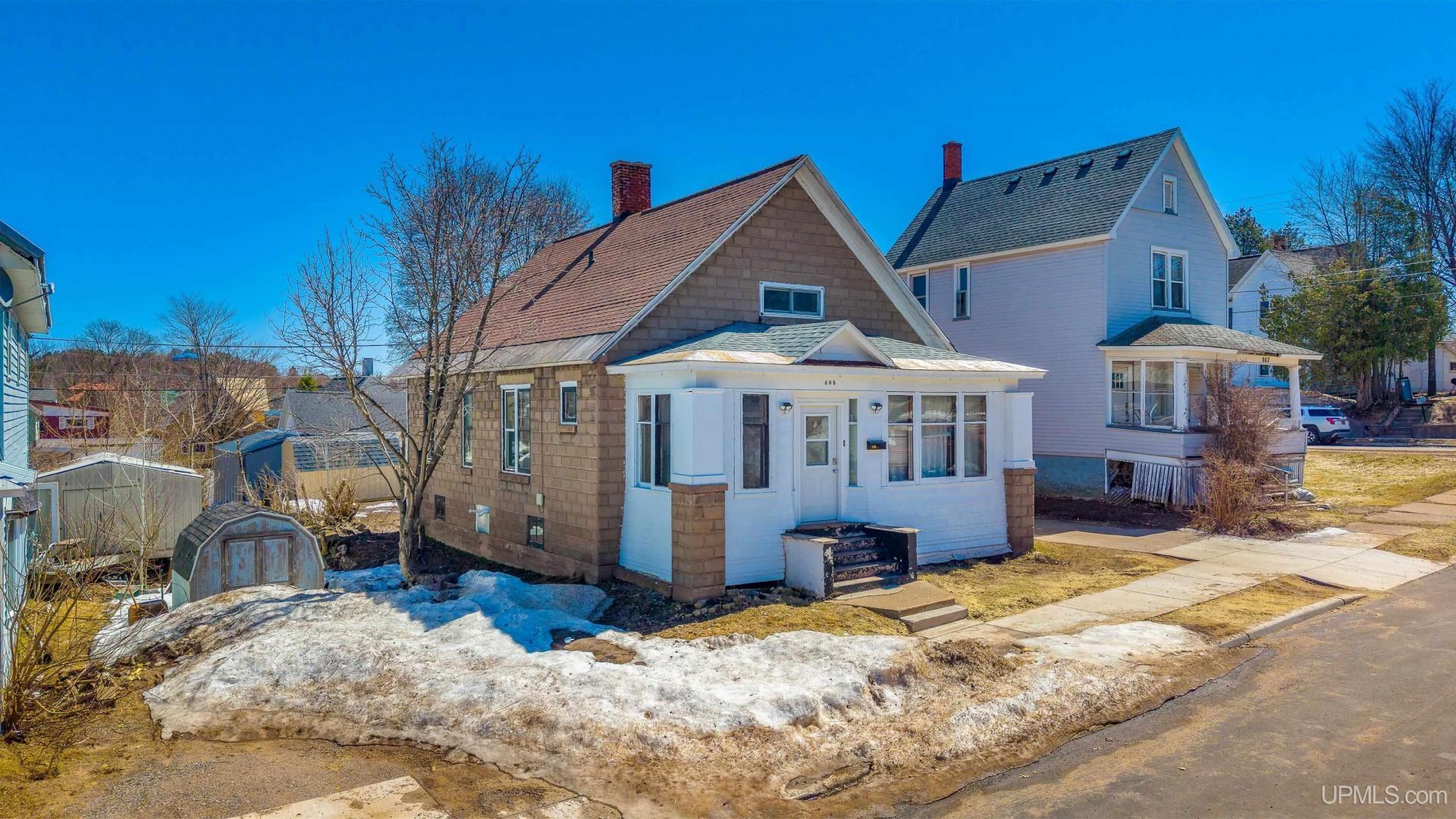 806 N First Street, Ishpeming, MI 49849 Main Photo