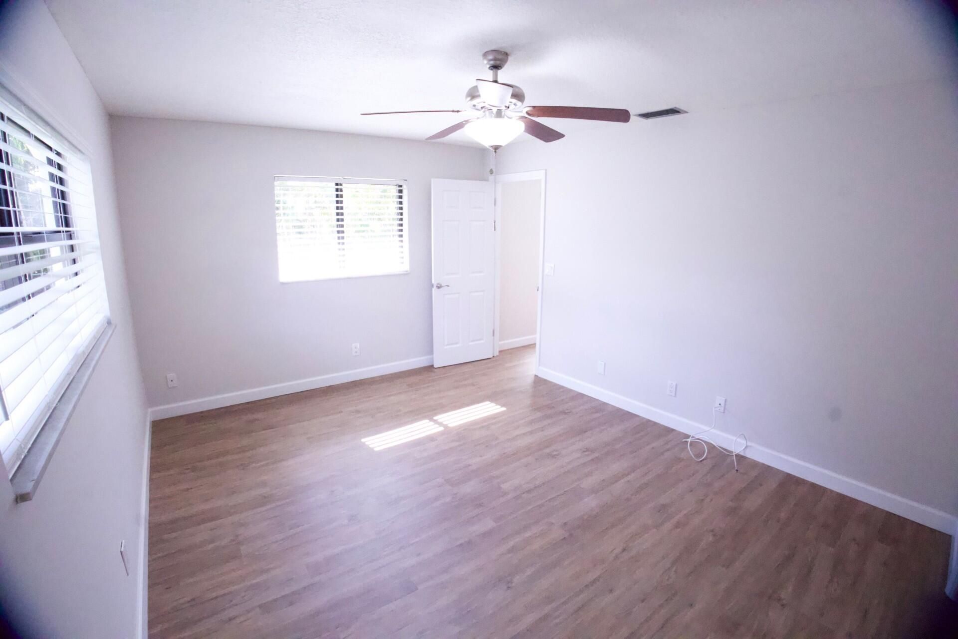 700 N Perry Avenue, Jupiter, FL 33458 Photo