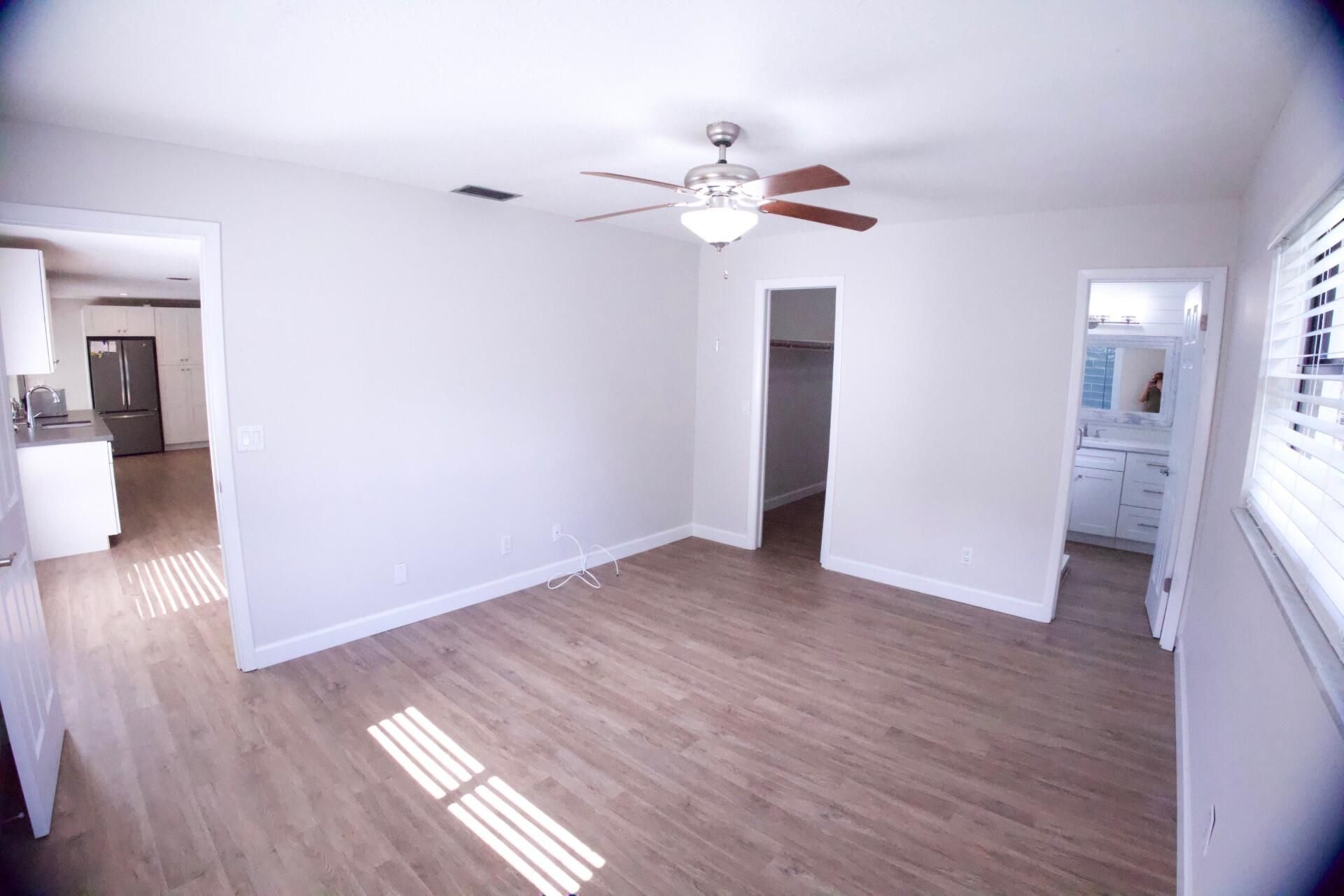 700 N Perry Avenue, Jupiter, FL 33458 Photo