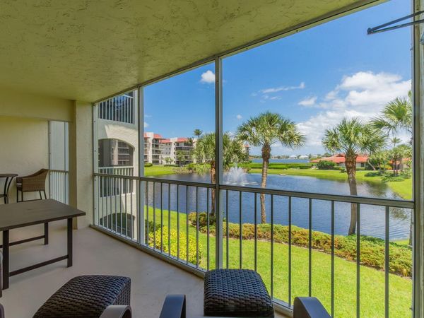 102 Half Moon Circle, Unit G2, Hypoluxo, FL 33462