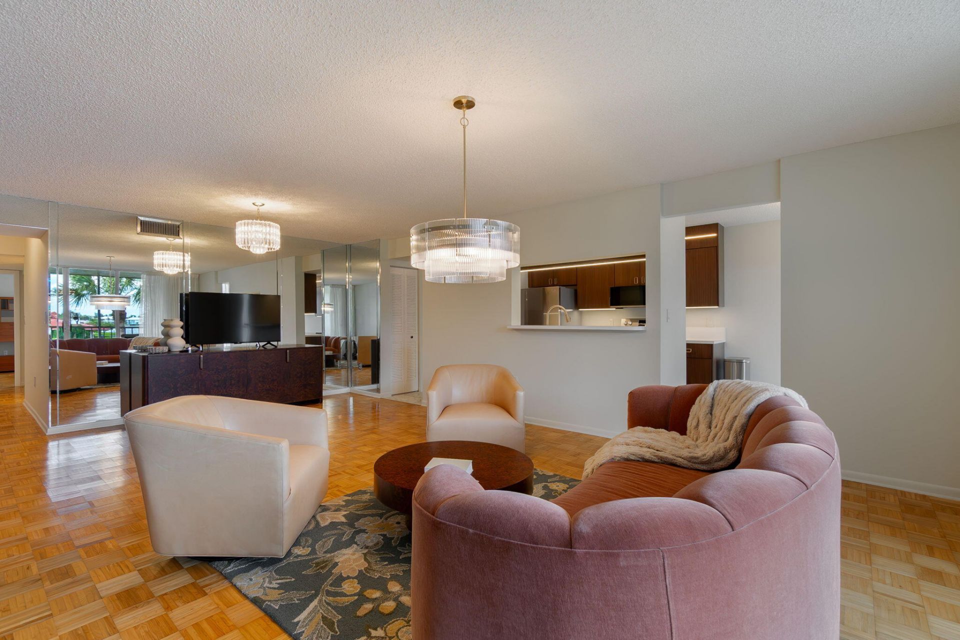 102 Half Moon Circle, Unit G2, Hypoluxo, FL 33462 Photo