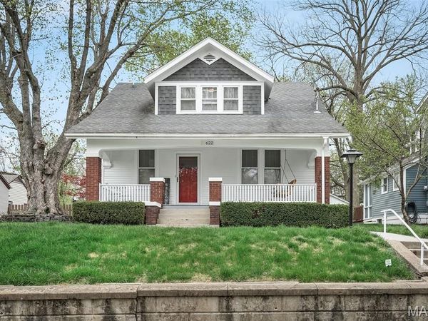 622 N Benton Avenue, St Charles, MO 63301