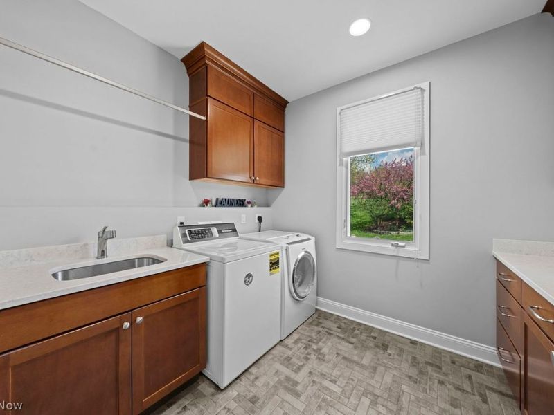 28975 North Park Boulevard, Solon, OH 44139 Photo 21