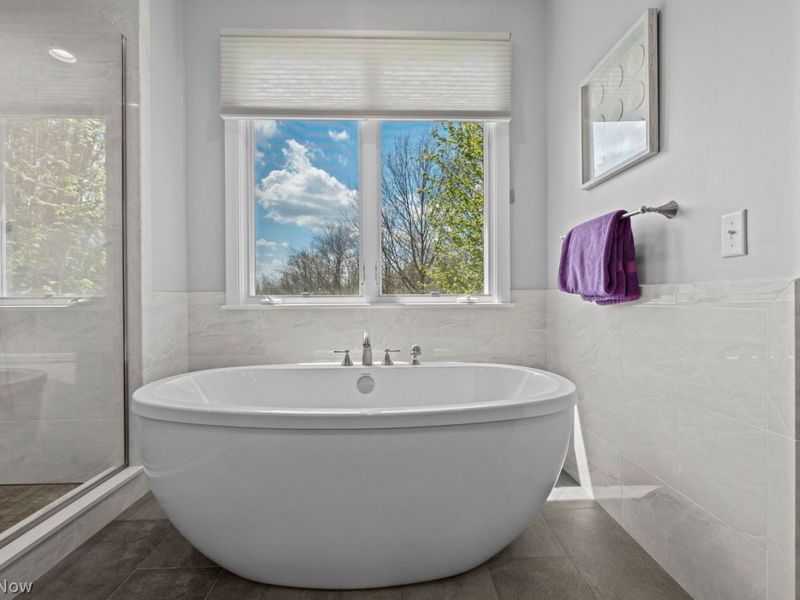 28975 North Park Boulevard, Solon, OH 44139 Photo 28