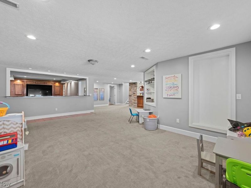 28975 North Park Boulevard, Solon, OH 44139 Photo 38