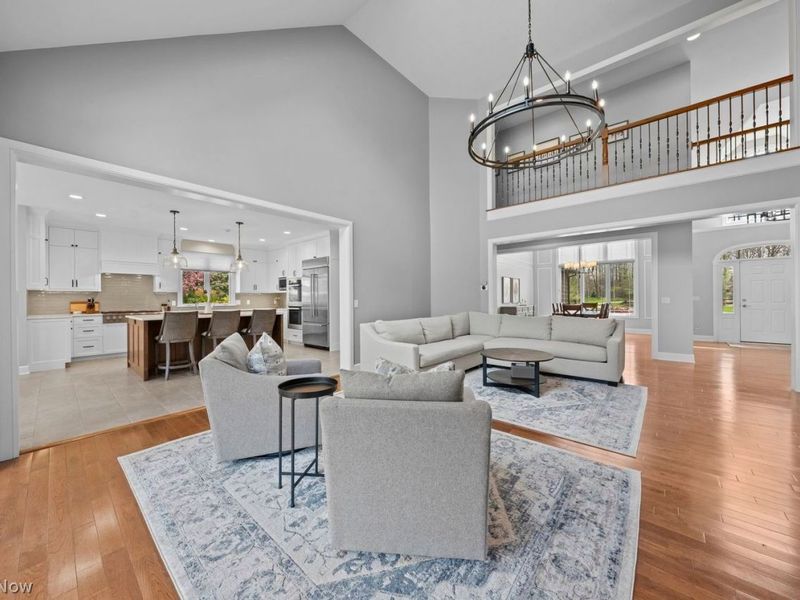 28975 North Park Boulevard, Solon, OH 44139 Photo 9