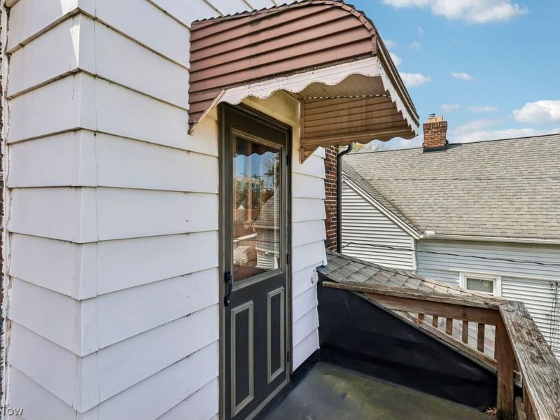 17406 Milburn Avenue, Cleveland, OH 44135 Photo 42