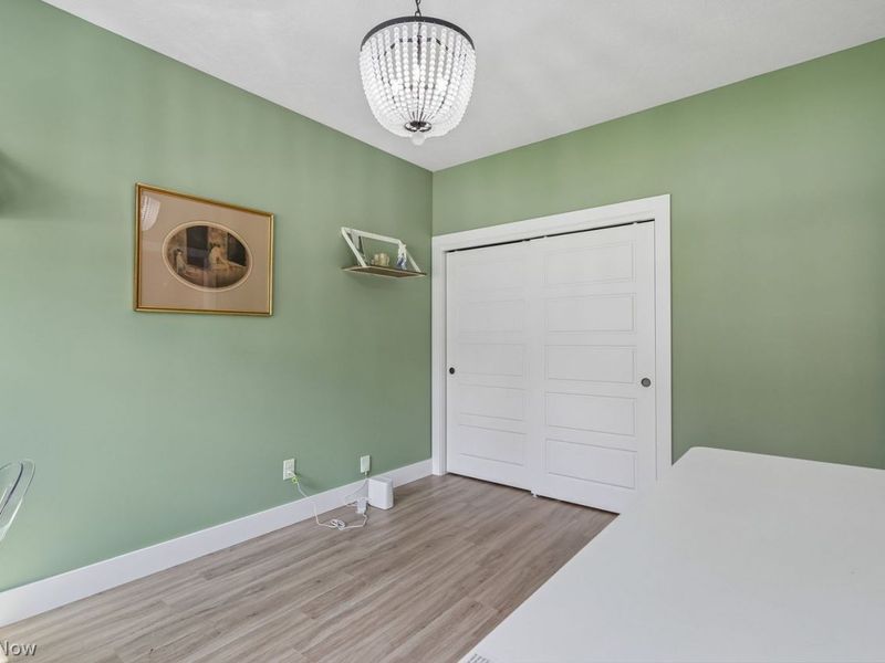 8319 Falls Glen Lane, Olmsted Falls, OH 44138 Photo 21