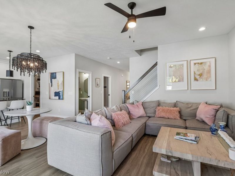 8319 Falls Glen Lane, Olmsted Falls, OH 44138 Photo 8